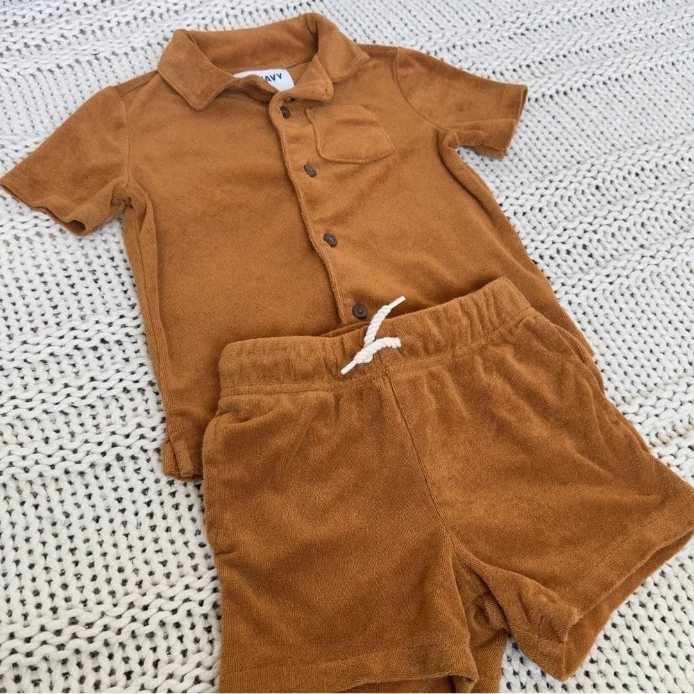 Old Navy Warm Brown Collared Shirt and Short Set Size 2T
